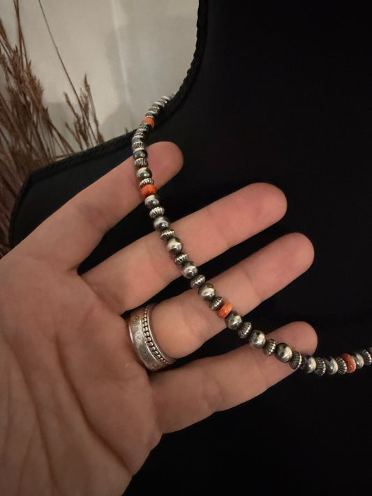 Remi Orange Spiny Necklace