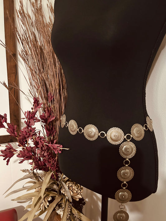 Medium Round Link Concho Belt