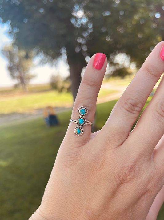 3 Stone Kingman Ring C Size 6